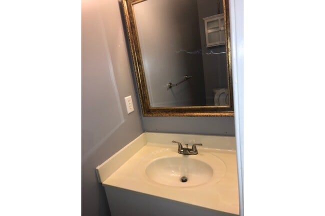 Photo - 3856 Lasalle Dr Unit #106