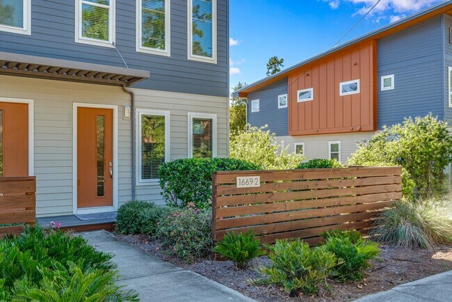 1701 Metropolitan Blvd
