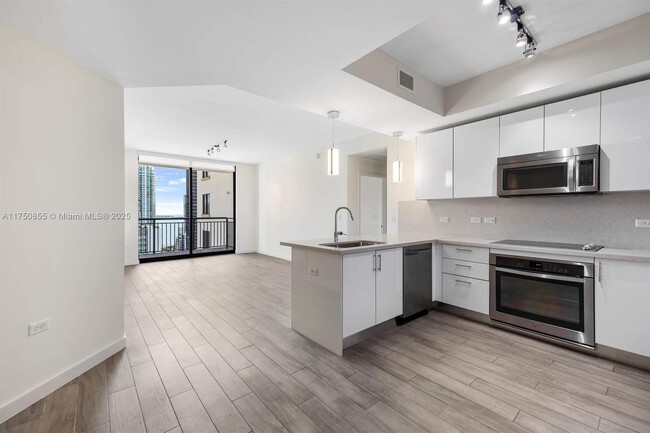 Photo - 999 SW 1st Ave Condo Unit # 2607