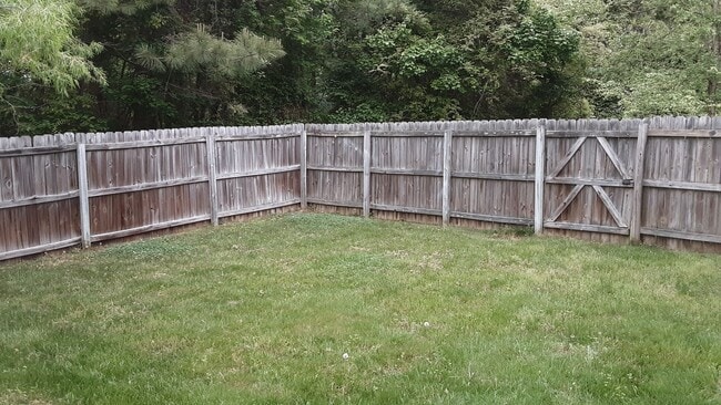 Beautiful three bedroom two-and-a-half bat... - Beautiful three bedroom two-and-a-half bat... House