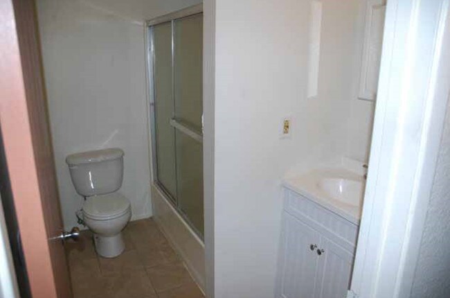 Photo - Fort Lowell Manor