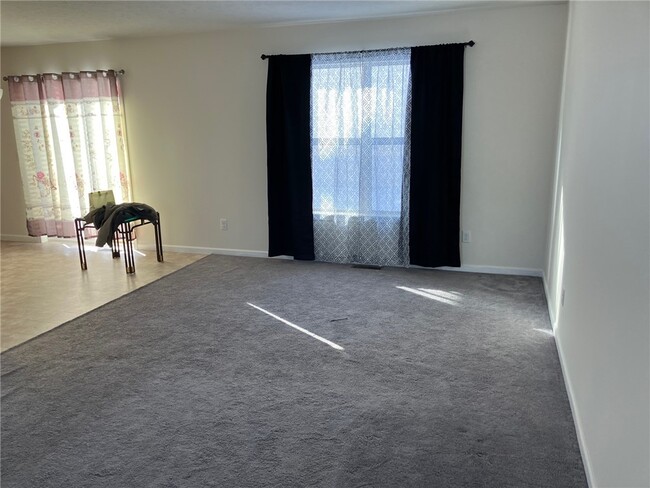 Photo - 3 Sweet Alysum Wy