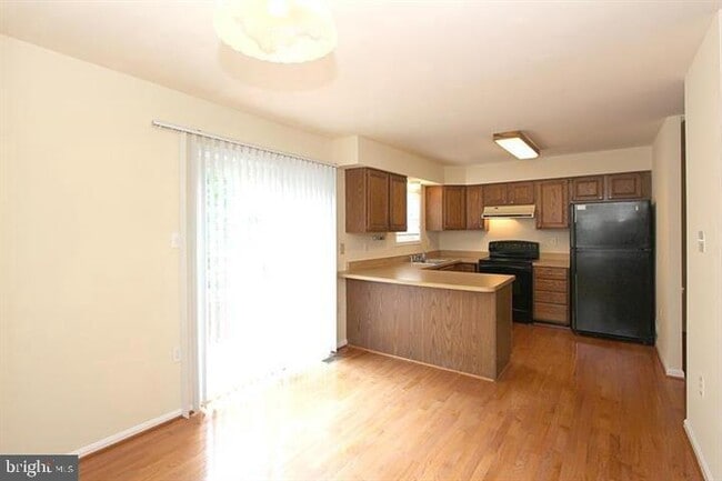 Photo - 11956 Sentinel Point Ct