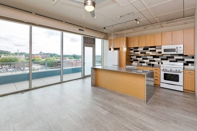 Photo - City Square Lofts