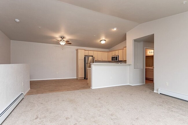 FALCON POINT APARTMENTS