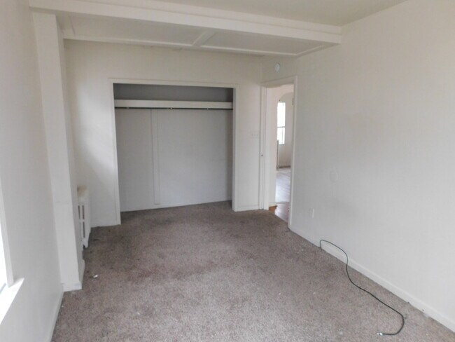 Photo - Clean and Move in Ready, Great Location Unit 2