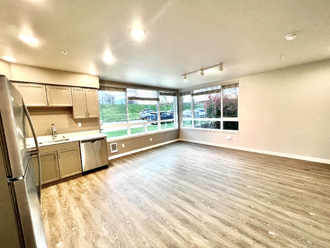 Photo - 2330 Yakima Ct Unit A202