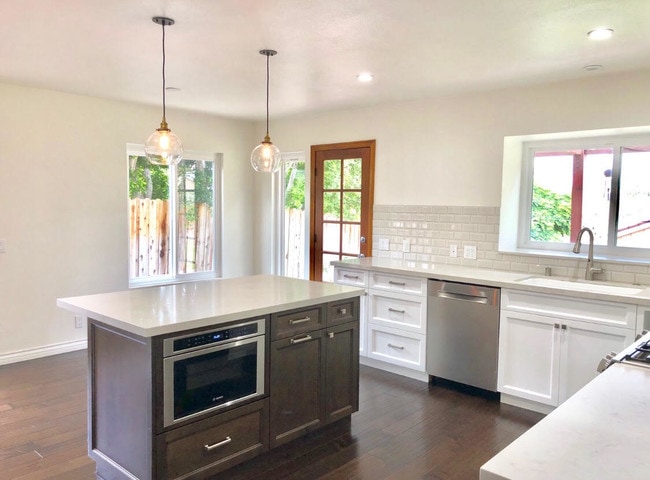 Photo - 22450 Maycotte Rd