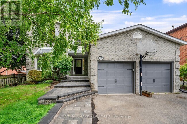 Photo - 237 Osmond Crescent