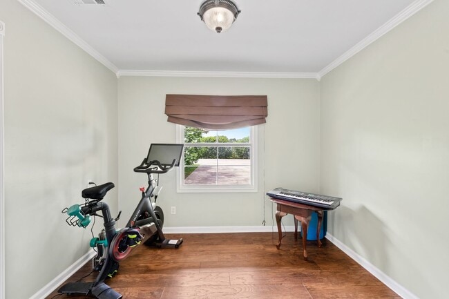 Photo - 1026 1/2 S Morgan Avenue Unit 1026 1/2 South Morgan Avenue