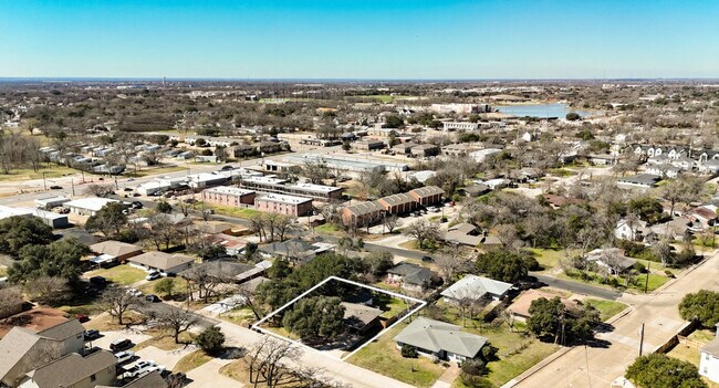 214 Helena St Unidad SI ID1071607P