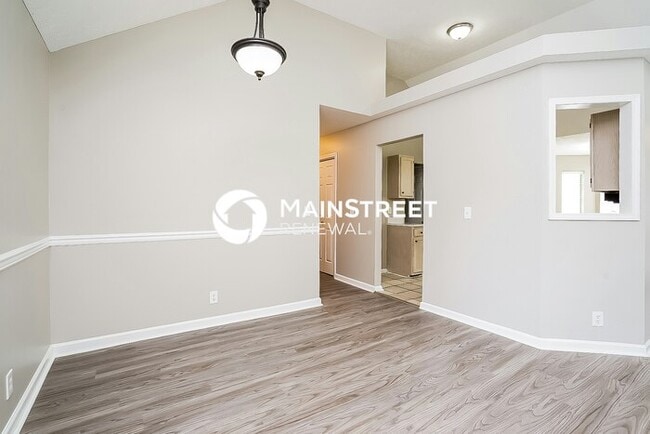 Photo - 3 Bedroom Pet-Friendly Home in Antioch, TN with Main Street Renewal
