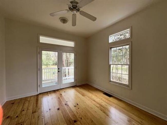 Photo - WELCOME TO MAYRIVER ROAD NO HOA