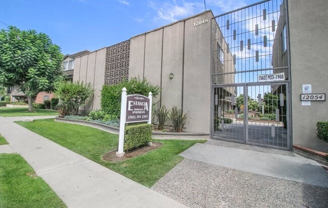 Photo - Estancia Downey Apartments