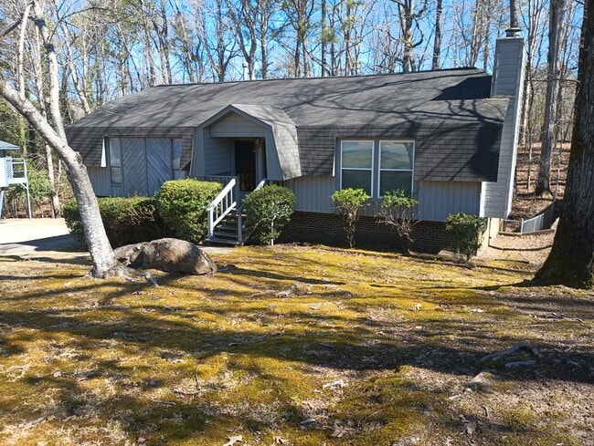 Photo - 2456 Burgundy Dr