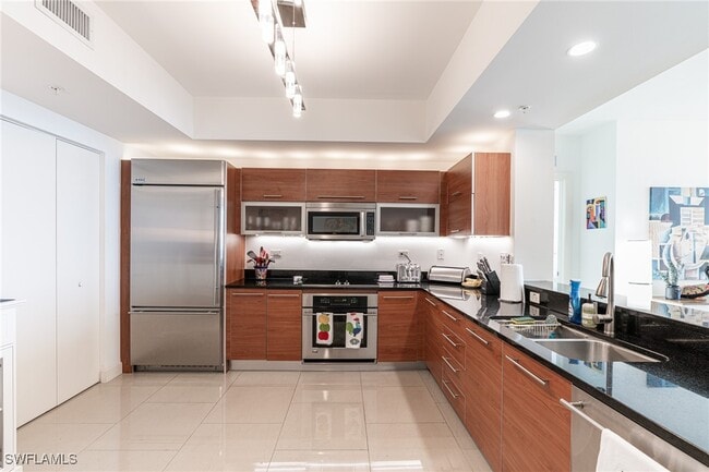 Photo - 3000 Oasis Grand Blvd Unit 801