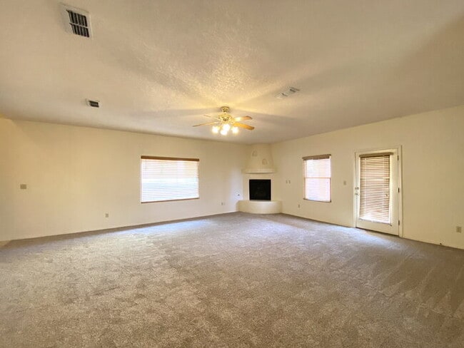 Photo - 4BR - PLUS LOFT and 3 CAR GARAGE