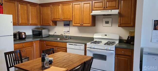 Photo - 103 Liddle Ave