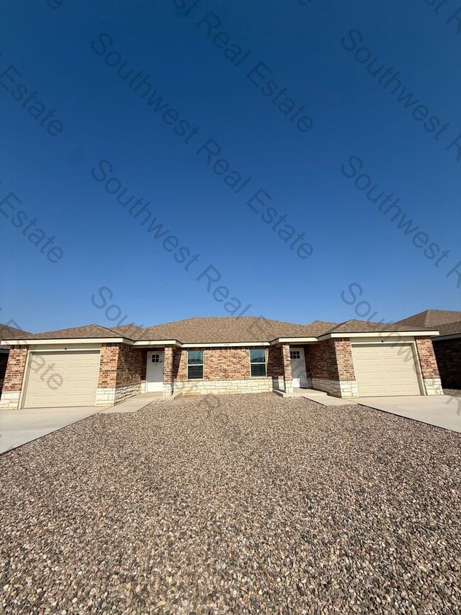 Building Photo - 3509 Ethan Ave Unit B