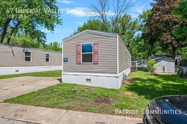 Photo - 47 Imperial Valley Dr