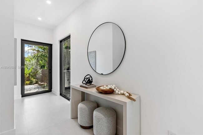 Photo - 1337 NE 13th Ave