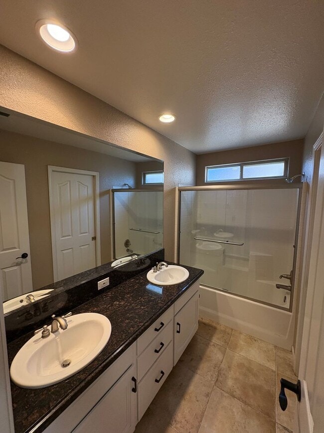 Photo - NW Visalia Home Rent Ready!
