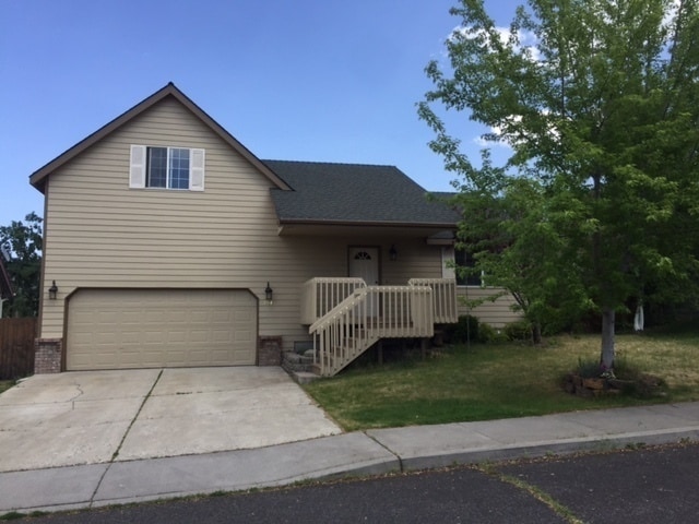 NE 4 Bedroom, 3 Bath, Gas Fireplace/Heat, ... - NE 4 Bedroom, 3 Bath, Gas Fireplace/Heat, ... House