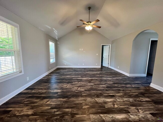 Photo - 114 Tahoe Ln