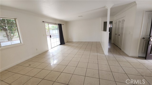 Photo - 1328 N Moraga St