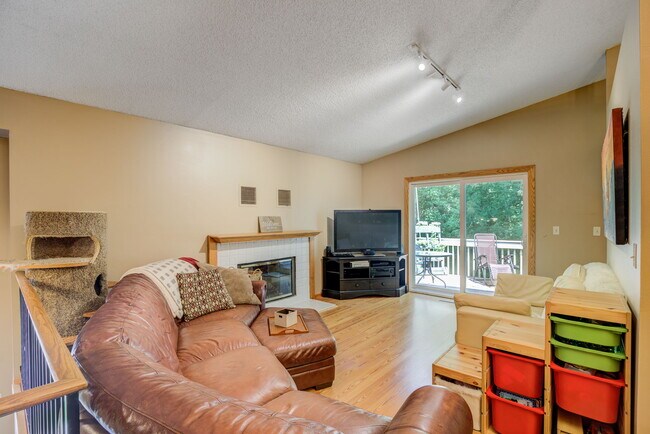 Photo - 5321 Beachside Dr