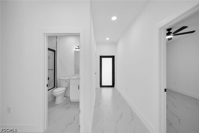 Photo - 4982 Fairway Ct