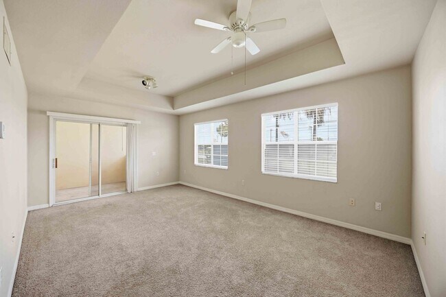1195 Villagio Cir Unit 206