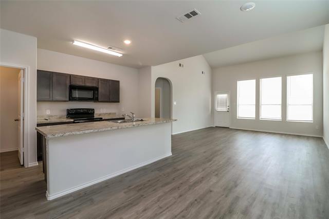 2713 Bear Oak Dr