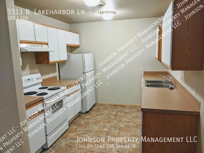 Photo - 3311 N Lakeharbor Ln Unit 202