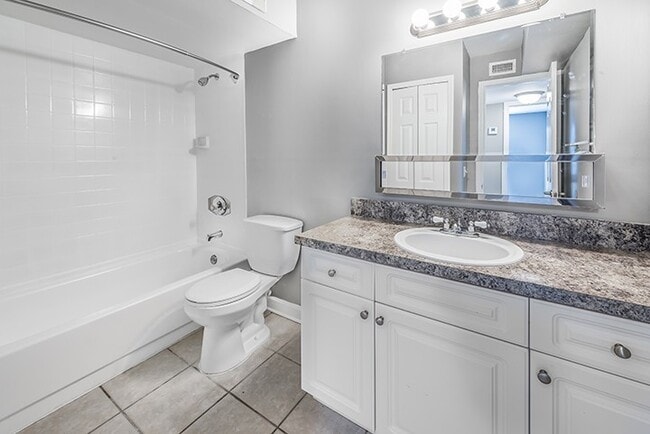 Photo - Seville Apartments. A Beautiful apartments is waiting for you to make it a Home. Great Specials T...