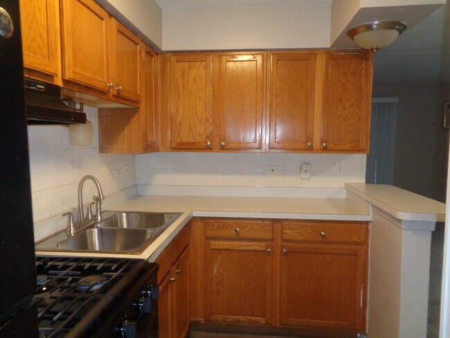 Photo - 14601 Keystone Ave Unit B1