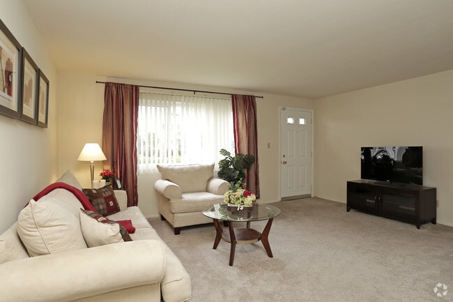 Foto del diseño de interior - Clarkwood Greens Apartments & Townhomes