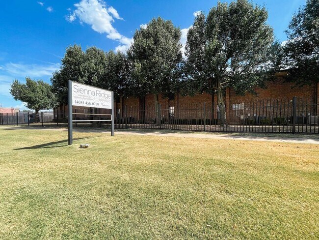 Sienna Ridge - Sienna Ridge Apartments
