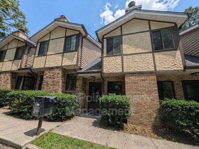 Building Photo - 9111 Sharonbrook Dr Unit D