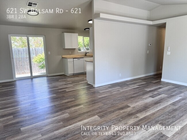 621 SW Balsam Rd Unit 621