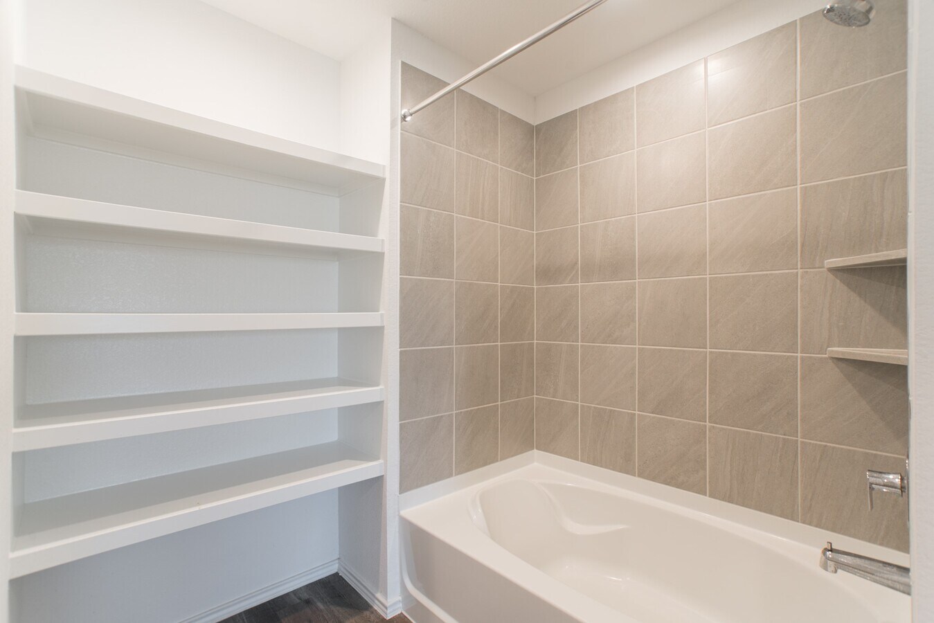 Photo - 24314 Pebble Cres Ln