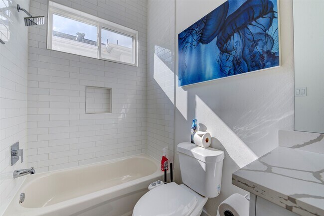 Photo - 3517 McIlhenny St