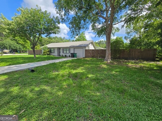 Photo - 1001 Regal Rd