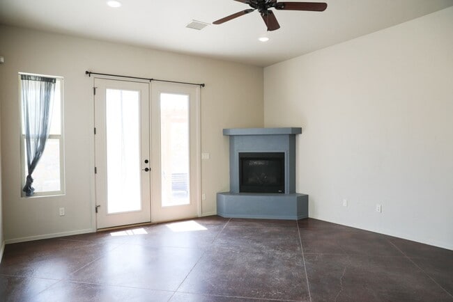 Photo - 2 Bed, 2 Bath Townhome