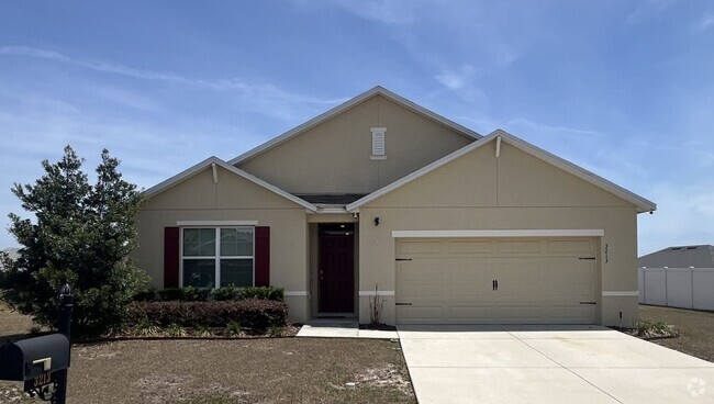Building Photo - 3213 NE 42nd Rd Rental