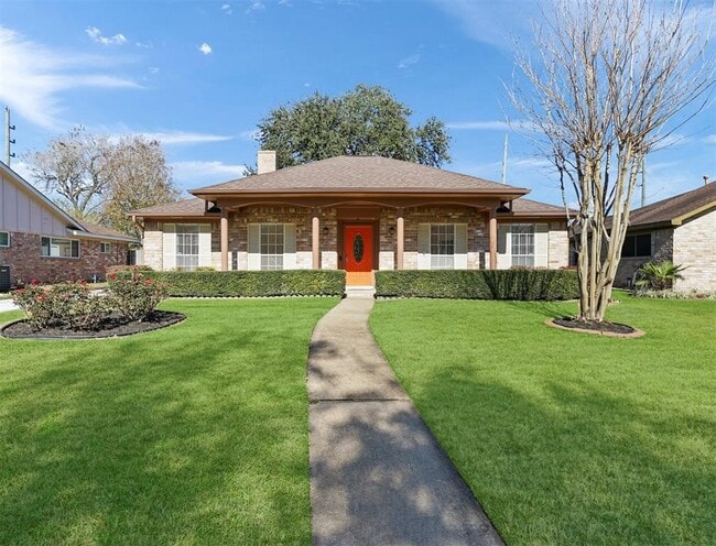 Building Photo - 14006 Briarworth Dr