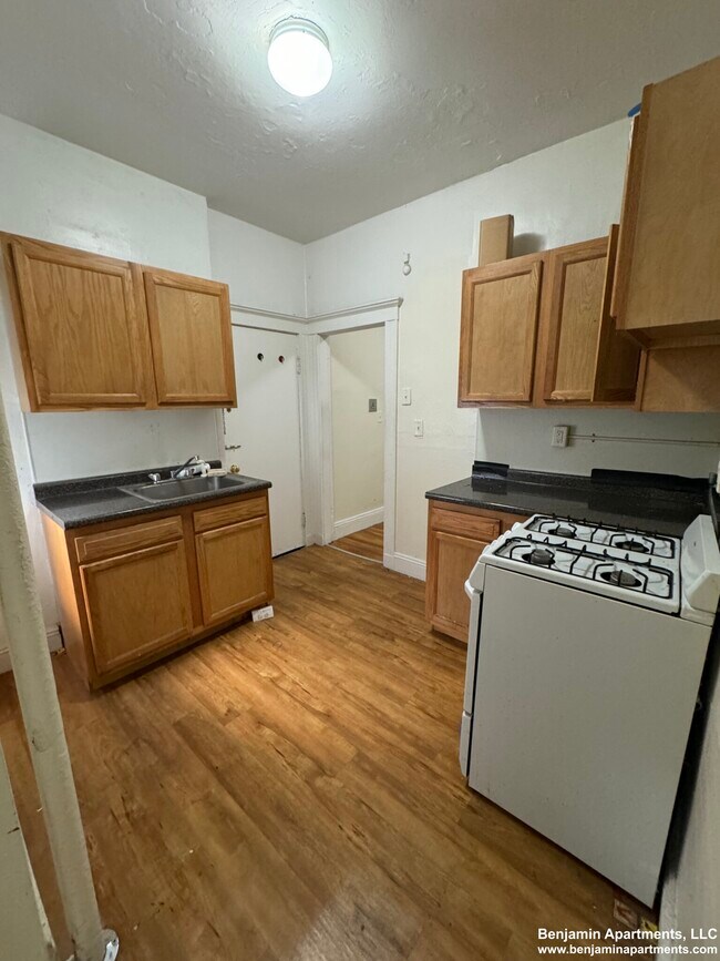 Photo - 9A Egremont Rd