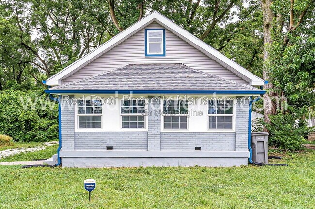 3340 N Sherman Dr