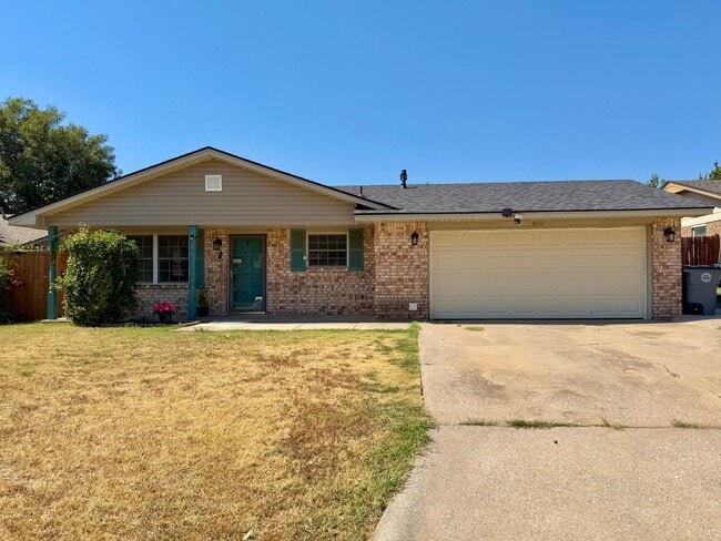 Photo - 5506 NW Cottonwood Dr
