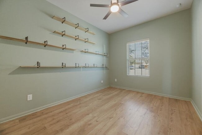 Photo - 125 Exeter Cove